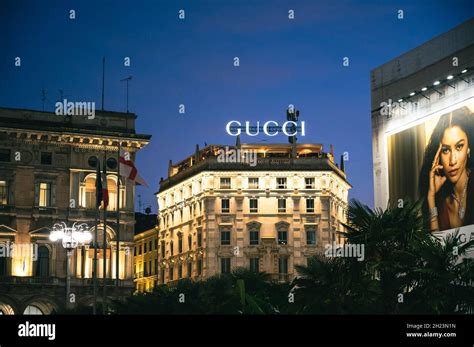 edificio gucci milano|gucci in milan.